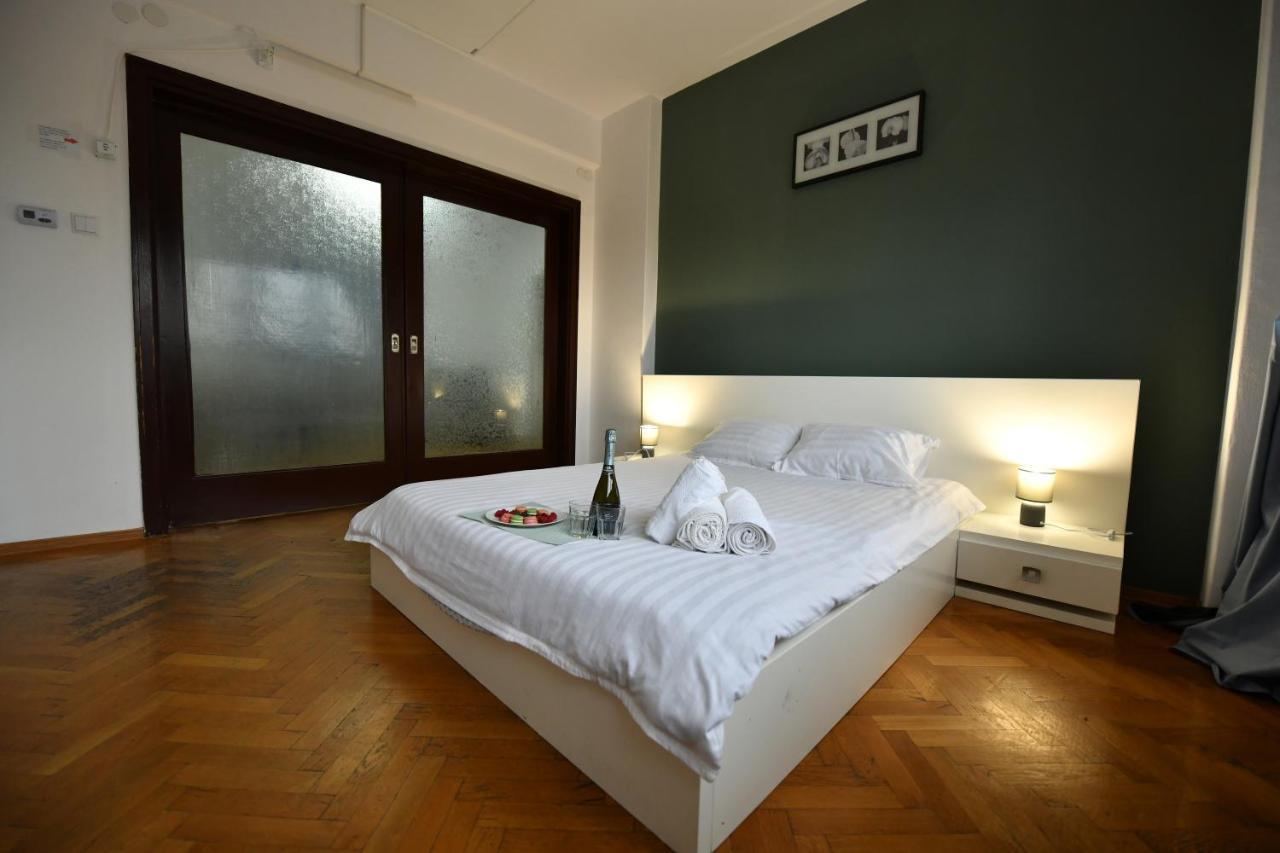 Great View, 2 Bdr Ap In Center Very Close To Old Town 布加勒斯特 外观 照片